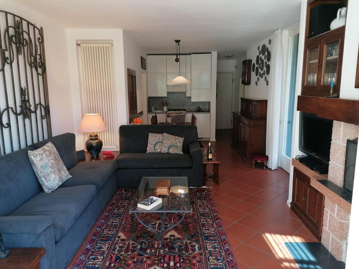 Appartamento In Villa Sul Garda Castion Veronese Exteriör bild