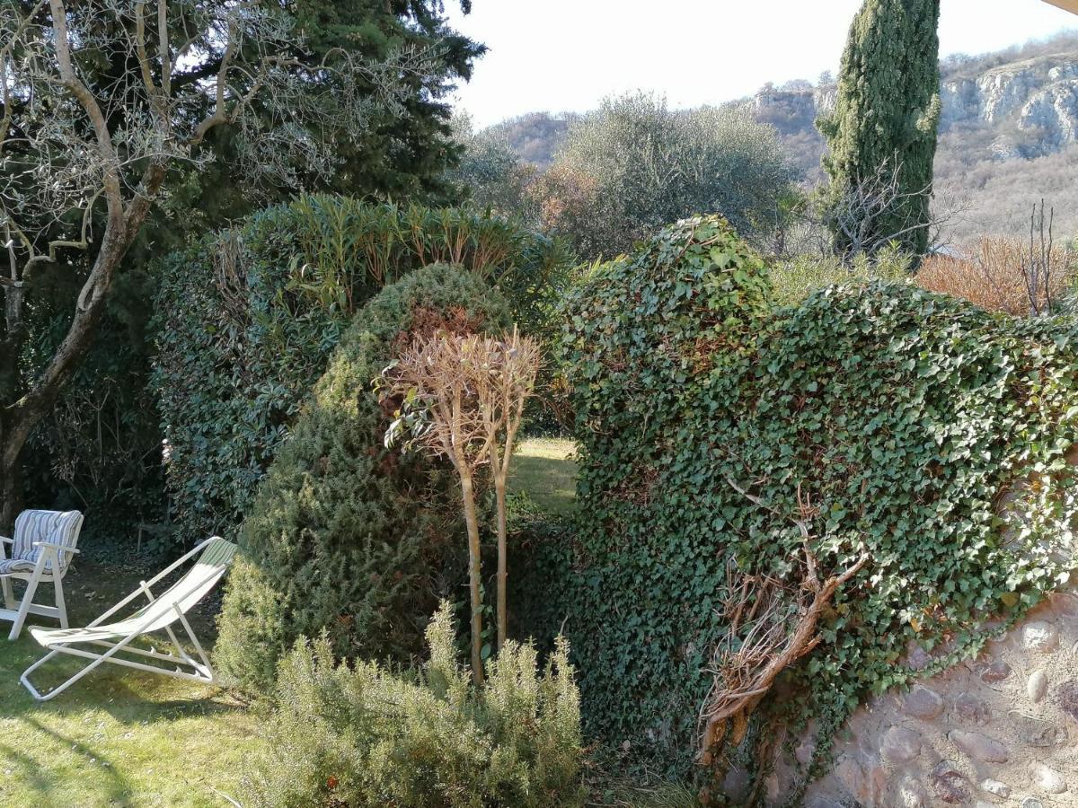 Appartamento In Villa Sul Garda Castion Veronese Exteriör bild