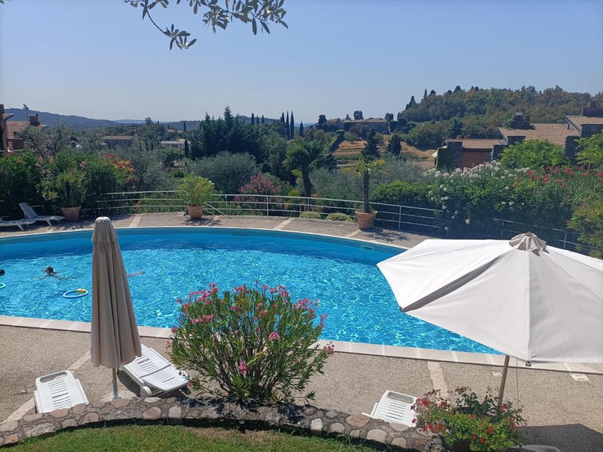 Appartamento In Villa Sul Garda Castion Veronese Exteriör bild
