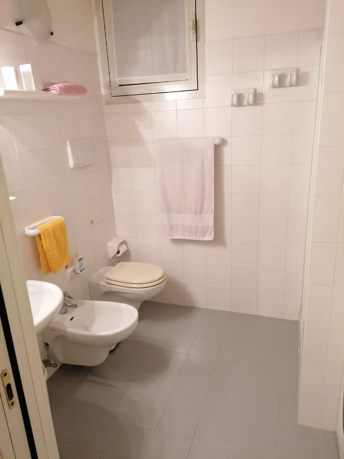 Appartamento In Villa Sul Garda Castion Veronese Exteriör bild