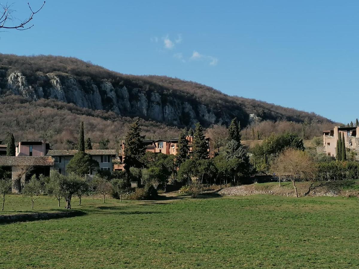 Appartamento In Villa Sul Garda Castion Veronese Exteriör bild